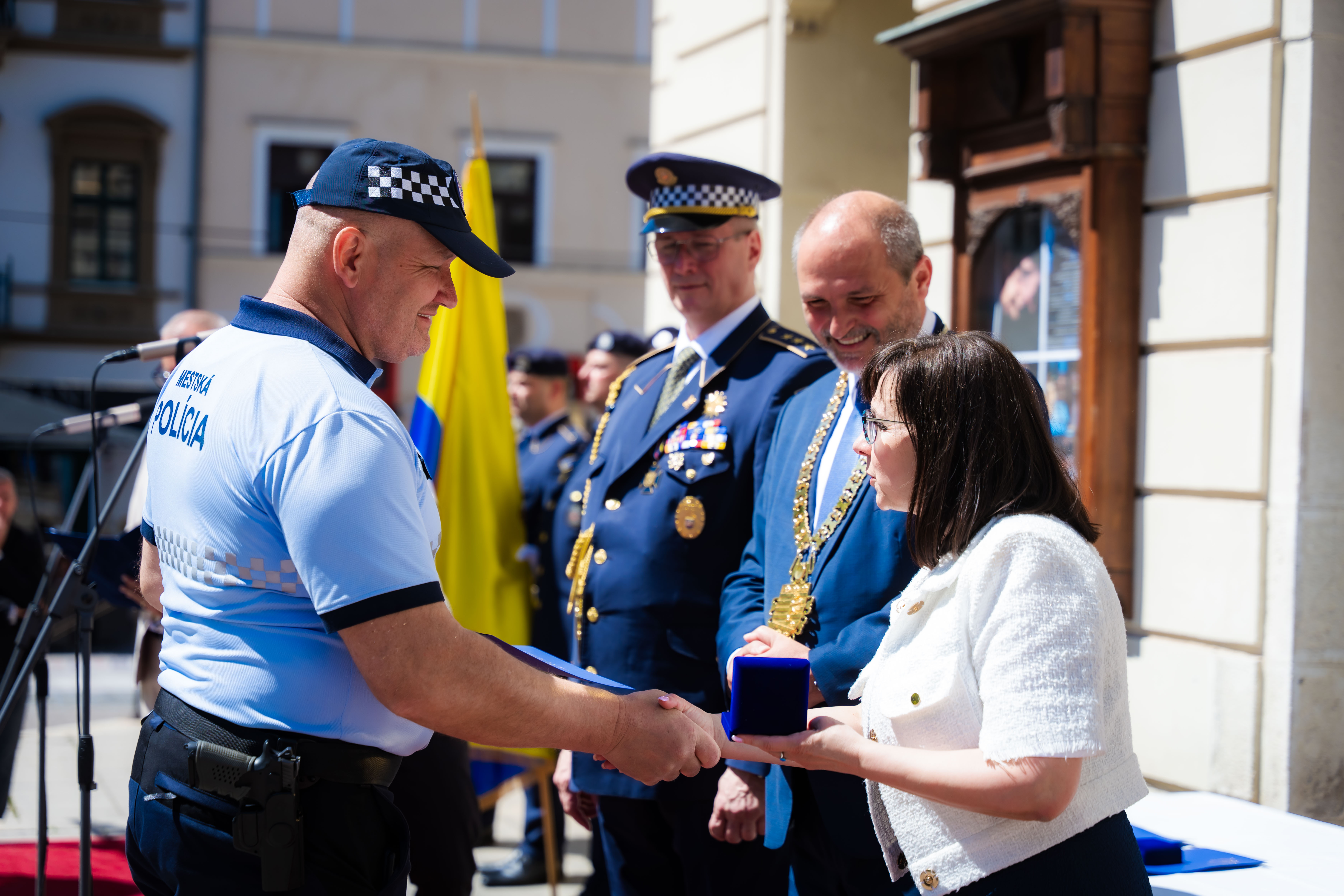 Slavnostne ocenovanie prislusnikov Mestskej policie mesta Kosice -1-121